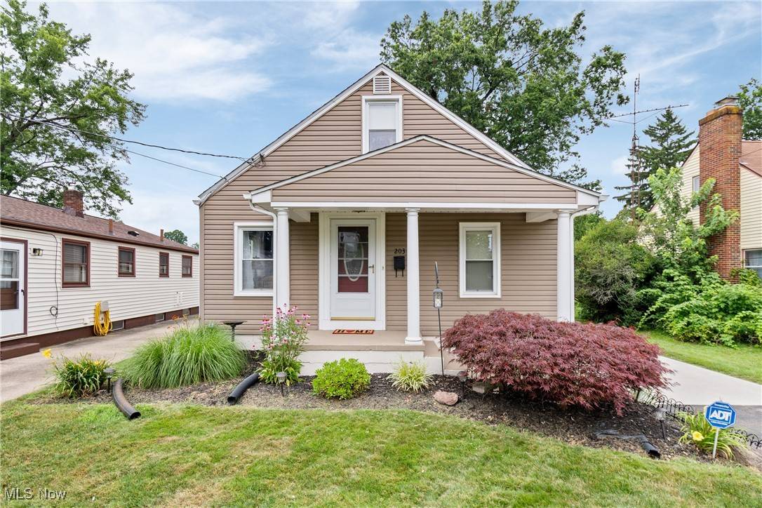 203 Marion AVE NW, Massillon, OH 44646