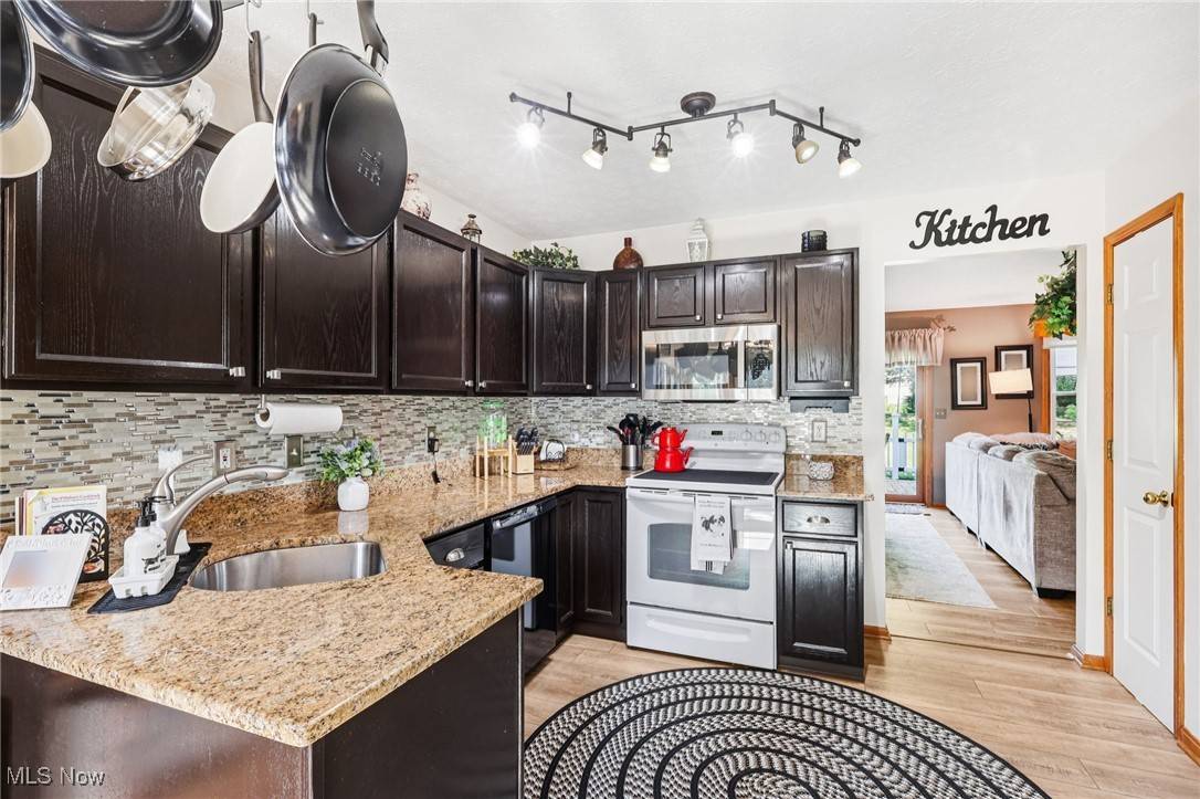 Strongsville, OH 44149,19267 Bradford CT