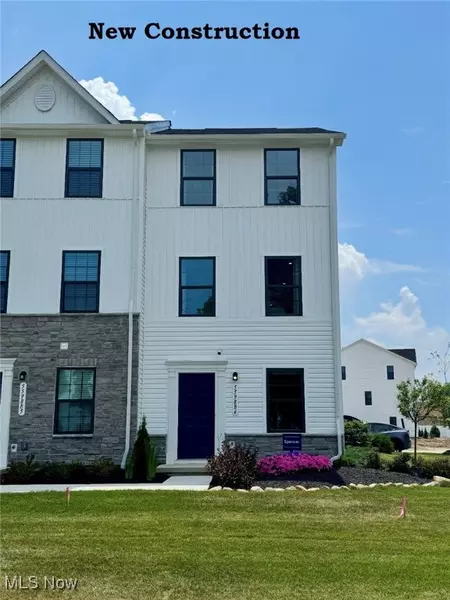 5598 Sea Glass LN #3A, Mentor, OH 44060