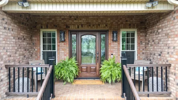 St Marys, WV 26170,390 Powell Riverfront RD