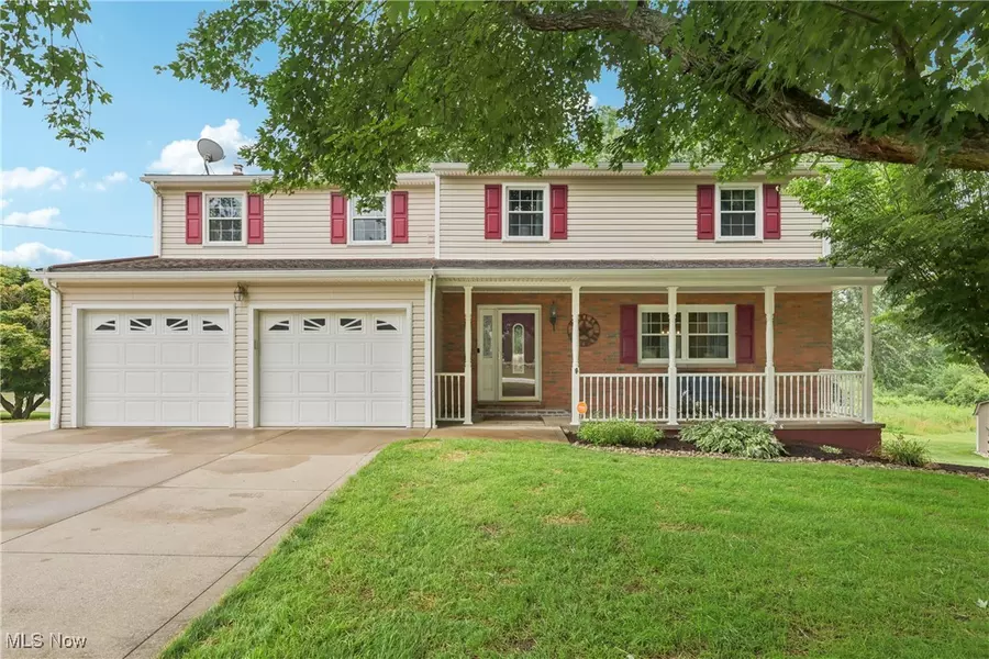 520 E Caston RD, Uniontown, OH 44685