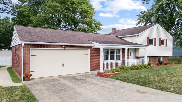 North Canton, OH 44720,717 7th ST NE