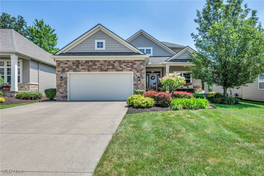 283 Prestwick DR, Broadview Heights, OH 44147