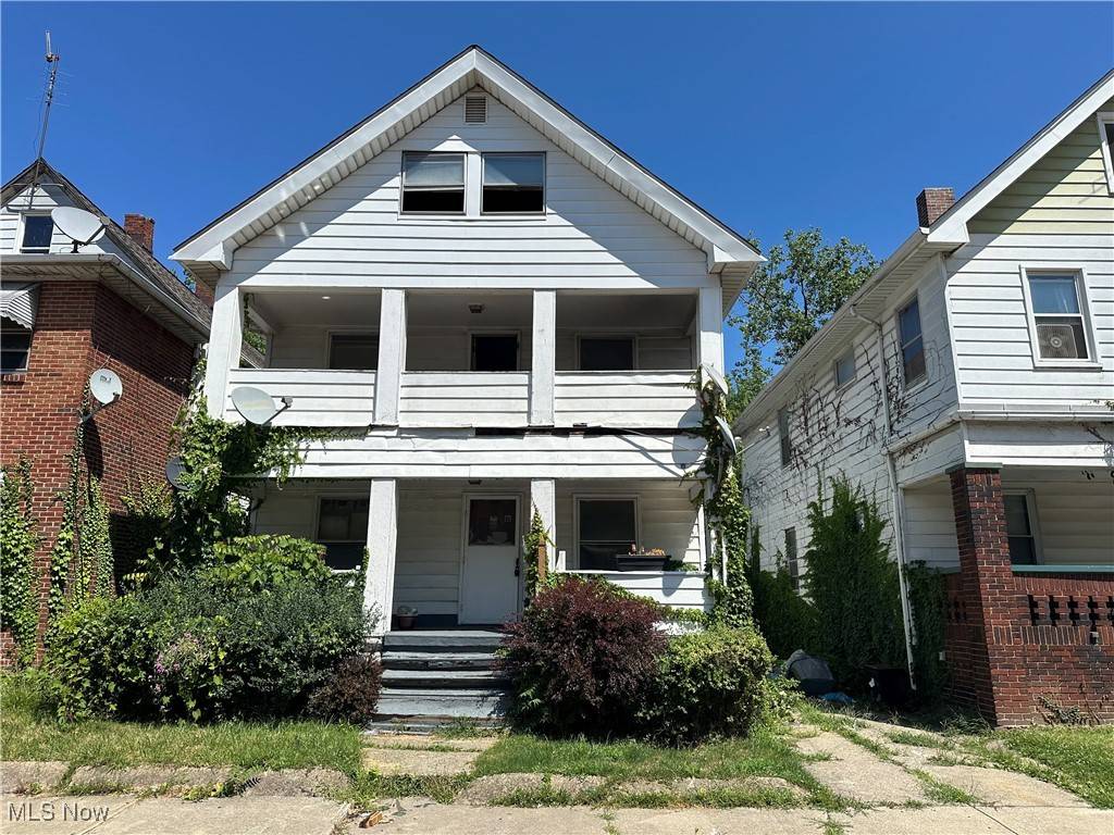 737 E 165th ST, Cleveland, OH 44110