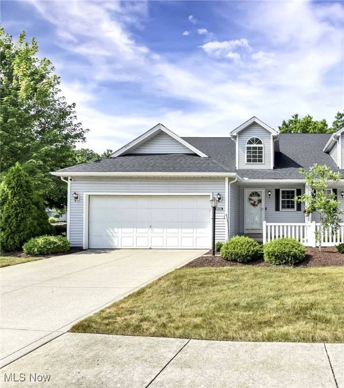 30151 Ginger LN, North Olmsted, OH 44070