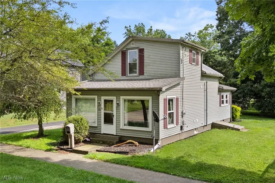 516 E Main ST, Loudonville, OH 44842