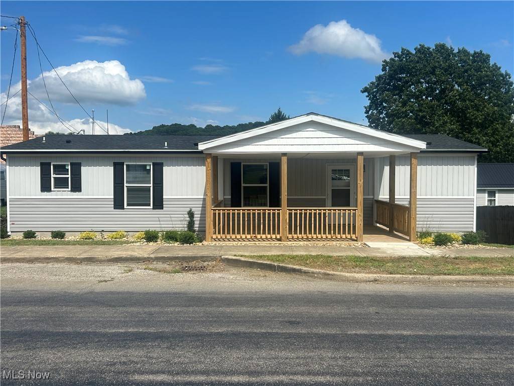 252 Front ST, Philo, OH 43771