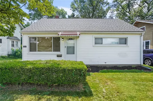 1568 Newton ST, Akron, OH 44305