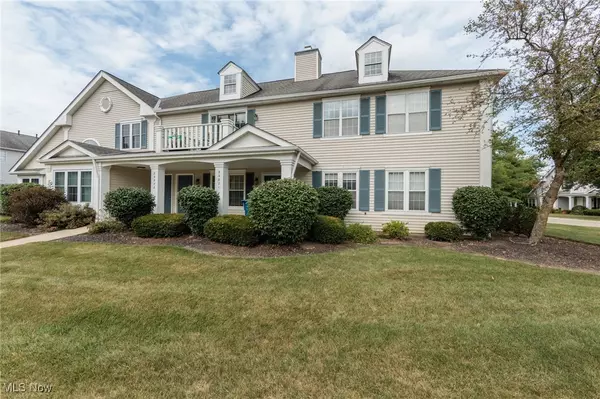 23271 Grist Mill CT ##1, Olmsted Falls, OH 44138