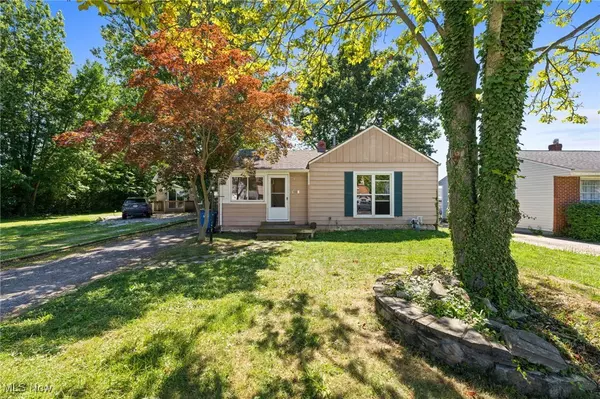 1008 E 332nd ST, Eastlake, OH 44095