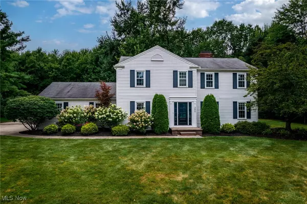 390 Willard RD, Aurora, OH 44202