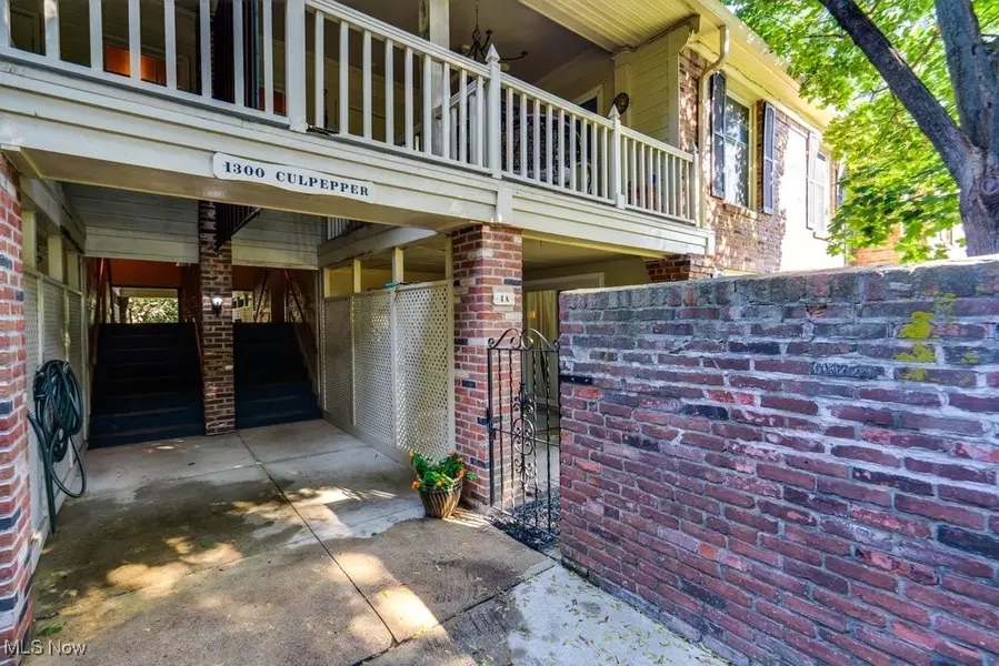 1300 Culpepper DR #4A, Akron, OH 44313