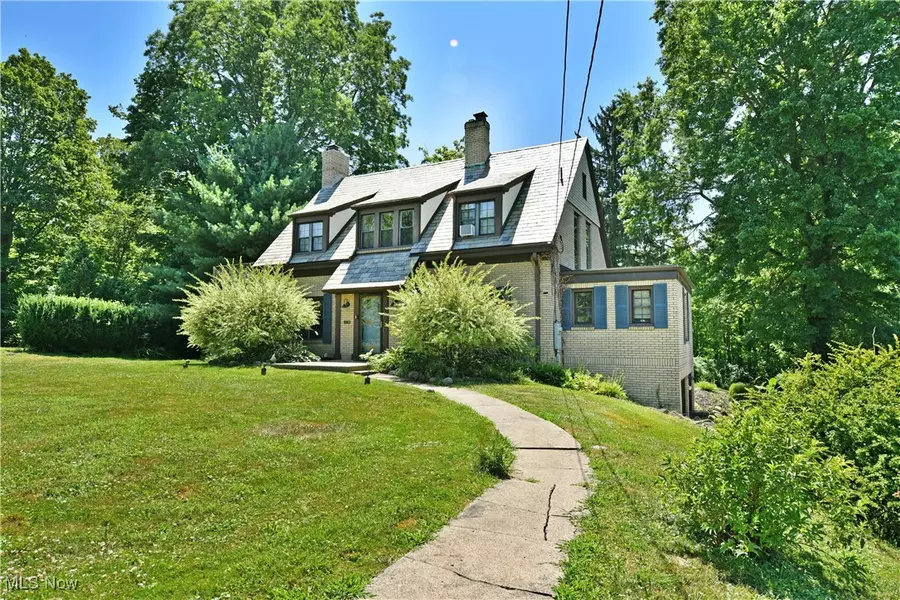 3726 Glenwood AVE, Youngstown, OH 44511