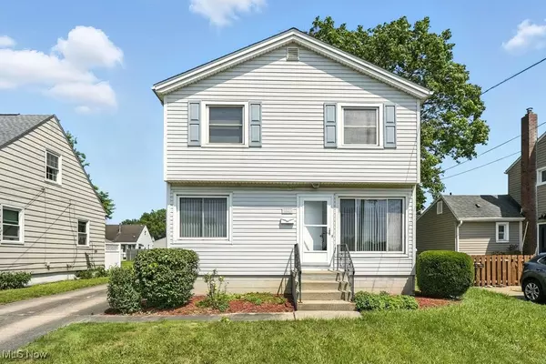 2821 13th ST, Cuyahoga Falls, OH 44223