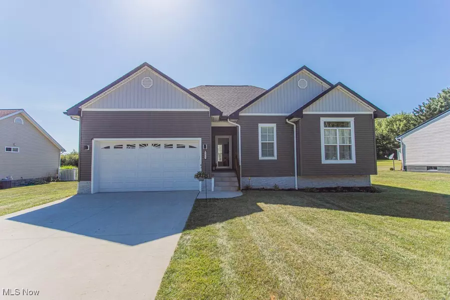 4463 Cloverlane AVE NW, Champion, OH 44483