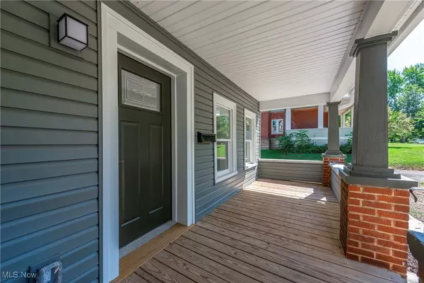 Oberlin, OH 44074,146 E College ST