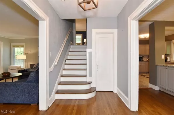 Cleveland Heights, OH 44118,2652 Exeter RD