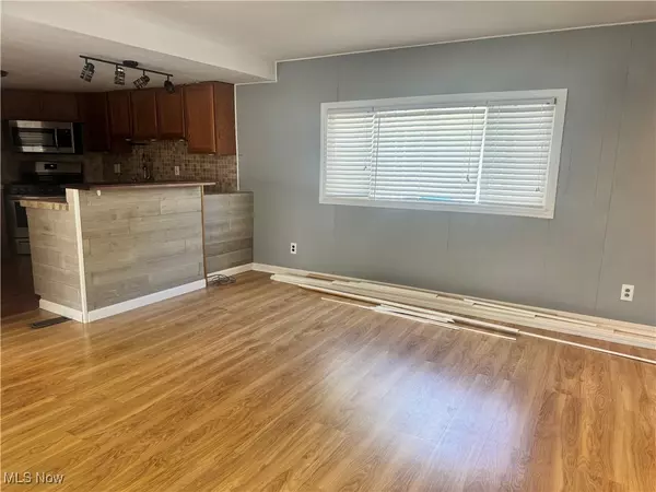 Akron, OH 44310,108 Buddy LN