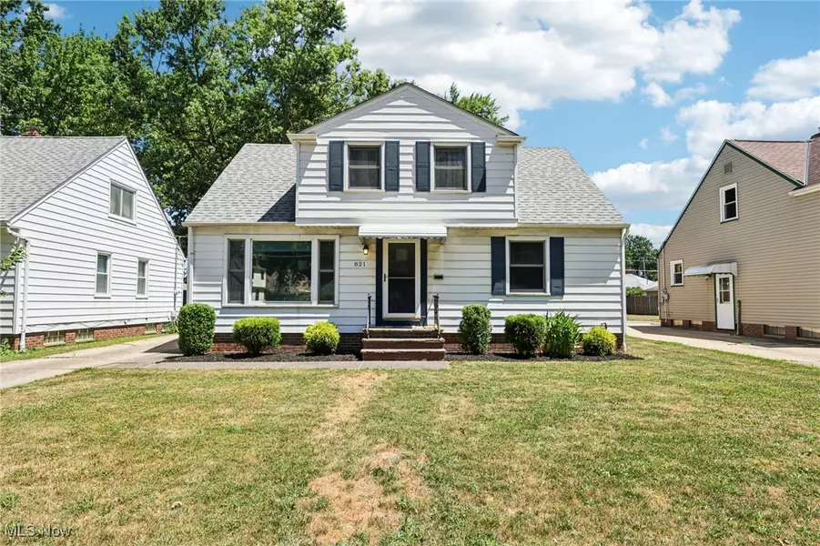821 Bryn Mawr AVE, Wickliffe, OH 44092
