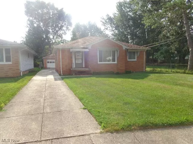 7145 Beresford AVE, Parma, OH 44130
