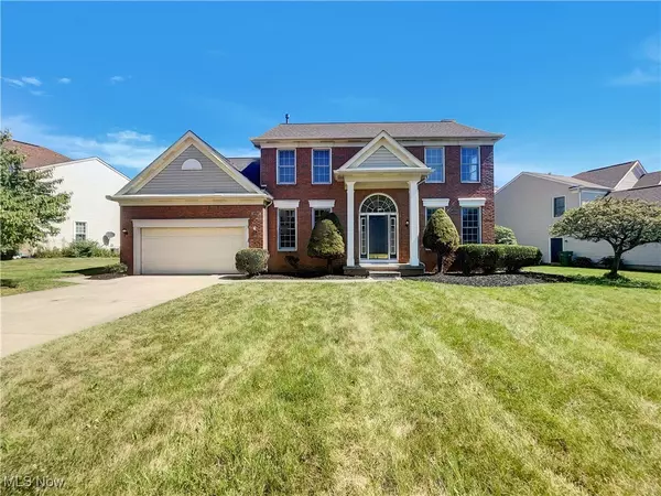 Twinsburg, OH 44087,9740 Burton DR