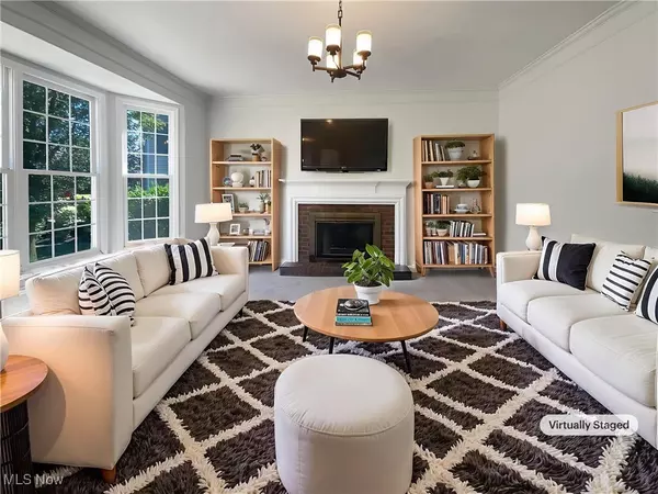 Twinsburg, OH 44087,9740 Burton DR