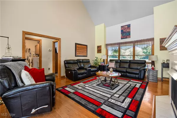 Valley City, OH 44280,1477 Heavenly View LN