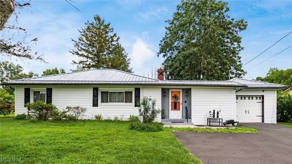 1690 Potts LN, Zanesville, OH 43701