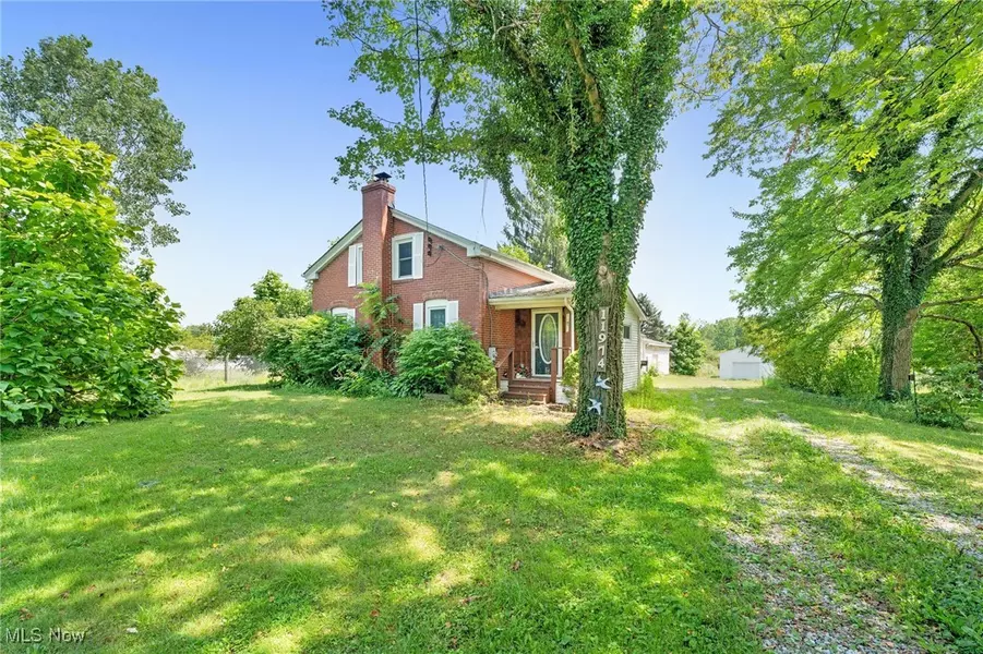 11974 Chamberlain RD, Aurora, OH 44202