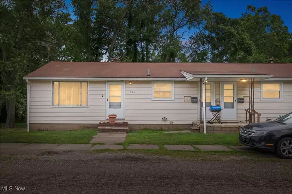 Louisville, OH 44641,607 Harrison ST