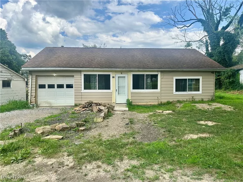1904 Lisbon ST, East Liverpool, OH 43920