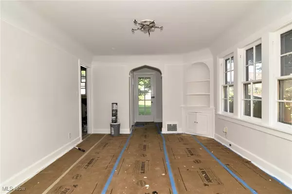 Shaker Heights, OH 44120,3624 Rolliston RD