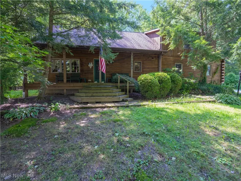 12063 State Route 44, Mantua, OH 44255
