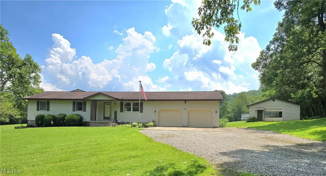 2650 Darlington DR, Zanesville, OH 43701