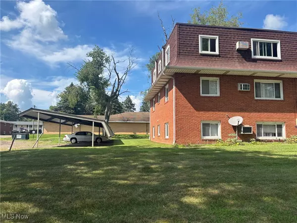 Louisville, OH 44641,171 Frana Clara ST #6