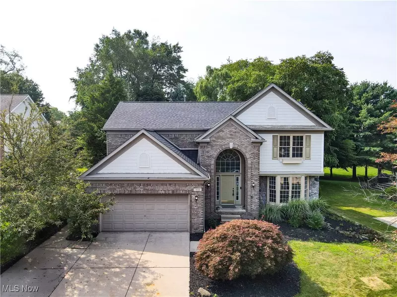 442 Adelle DR, Northfield, OH 44067