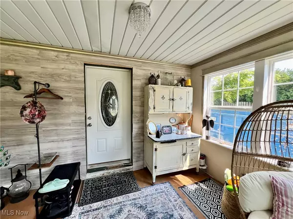 Chagrin Falls, OH 44023,17383 Snyder RD