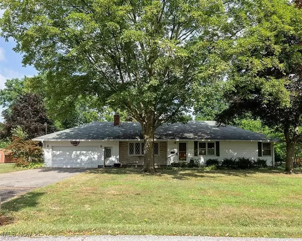 Amherst, OH 44001,132 Walnut DR