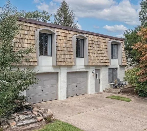 1923 Viking AVE, Orrville, OH 44667