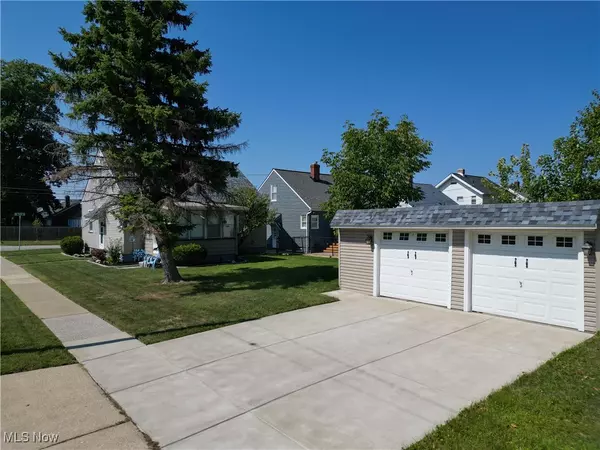 Parma, OH 44129,5715 W 54th ST