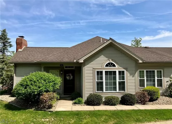 244 Wilcox RD, Austintown, OH 44515