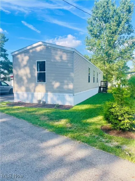 Southington, OH 44470,2884 Carrie AVE #089