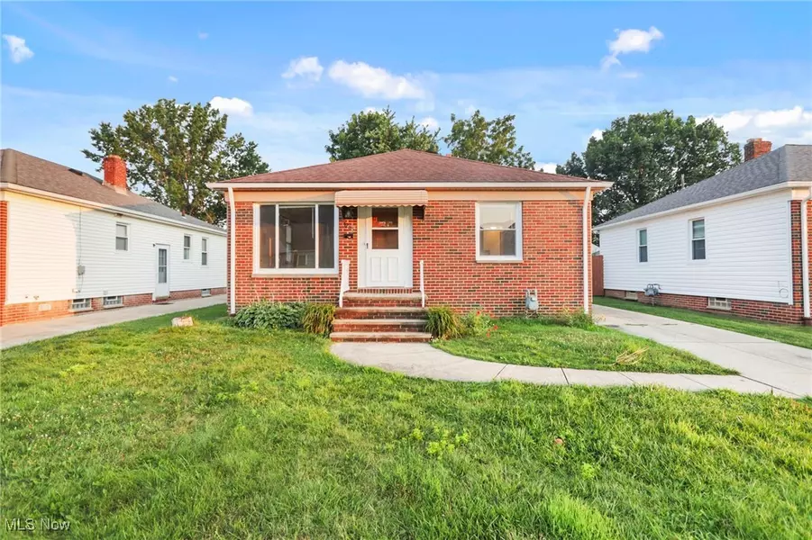 3205 George AVE, Parma, OH 44134