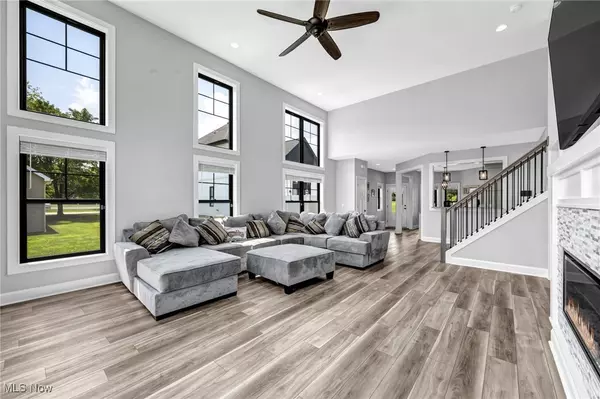 North Royalton, OH 44133,8761 Windfall CT