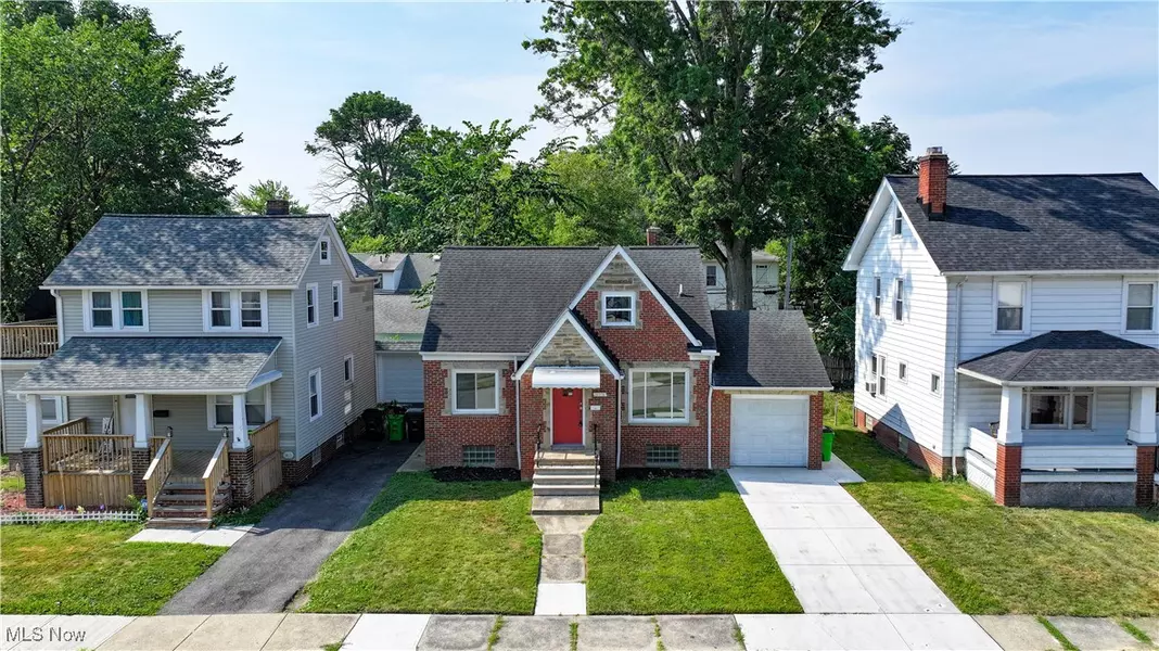 19570 Naumann AVE, Euclid, OH 44119