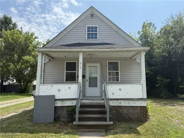 Lorain, OH 44052,813 W 17th ST