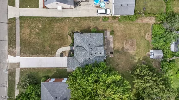 Parma, OH 44134,4214 Fruitland DR