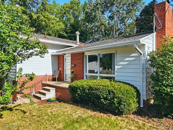 Akron, OH 44313,2087 Brookshire RD