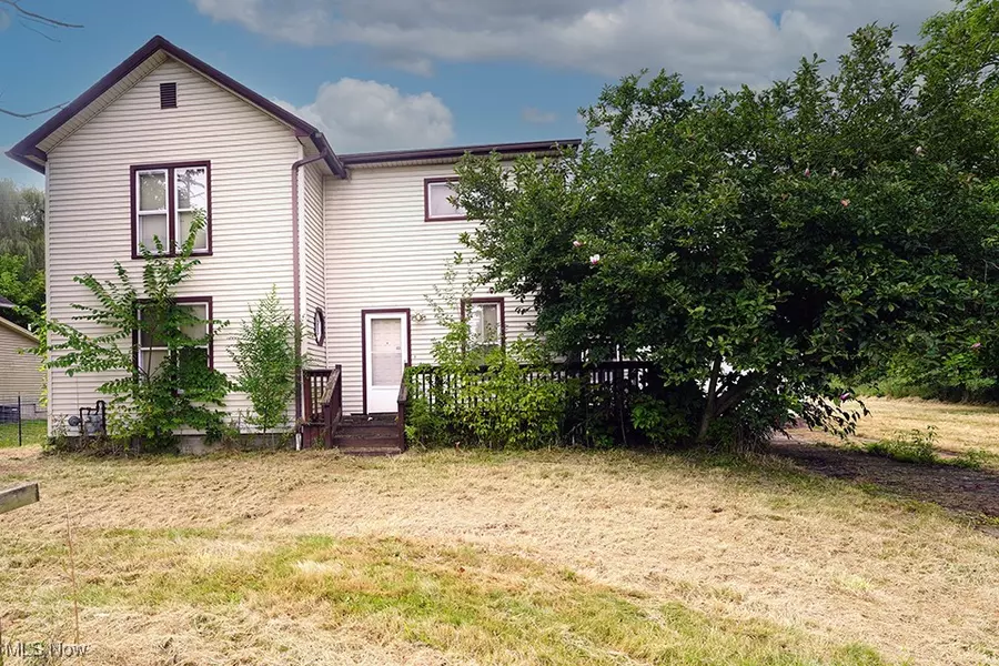 6586 S Pricetown RD, Berlin Center, OH 44401