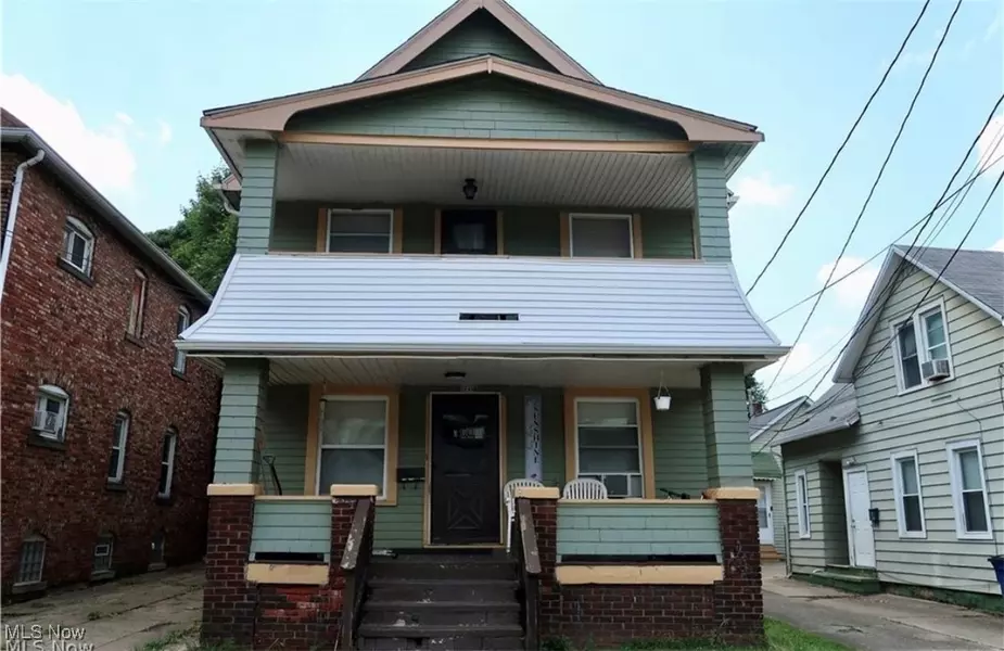 3545 Trent AVE, Cleveland, OH 44109